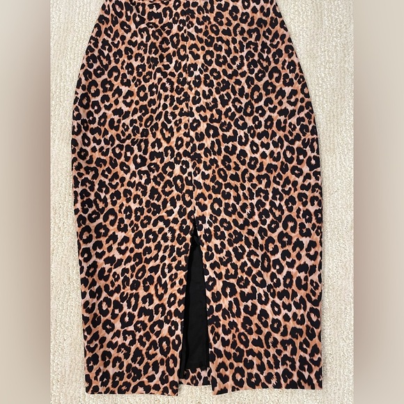 LIKELY
Leopard Brooklyn Dress 0 - Picture 3 of 15